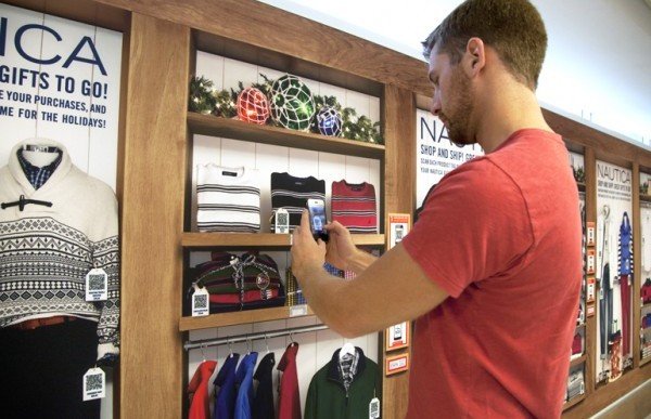 捷運廣告結合QR code有助於提升買氣。|合和國際 HohoAD